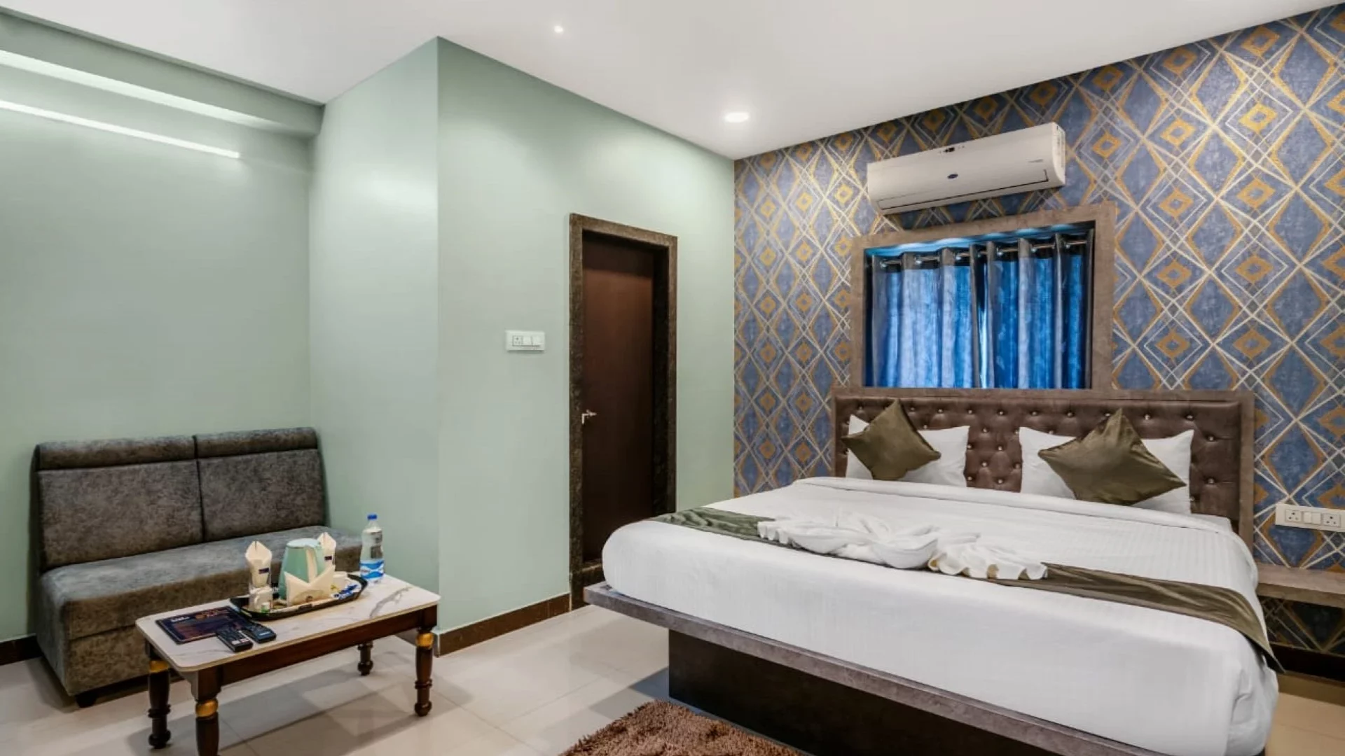 Hotel Lio7 Grand
